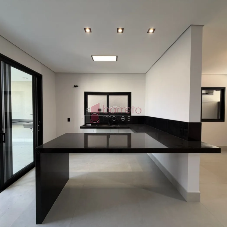CASA SOBRADO COM 03 SUÍTES À VENDA NO CONDOMÍNIO RESERVA DA MATA – JUNDIAÍ/SP