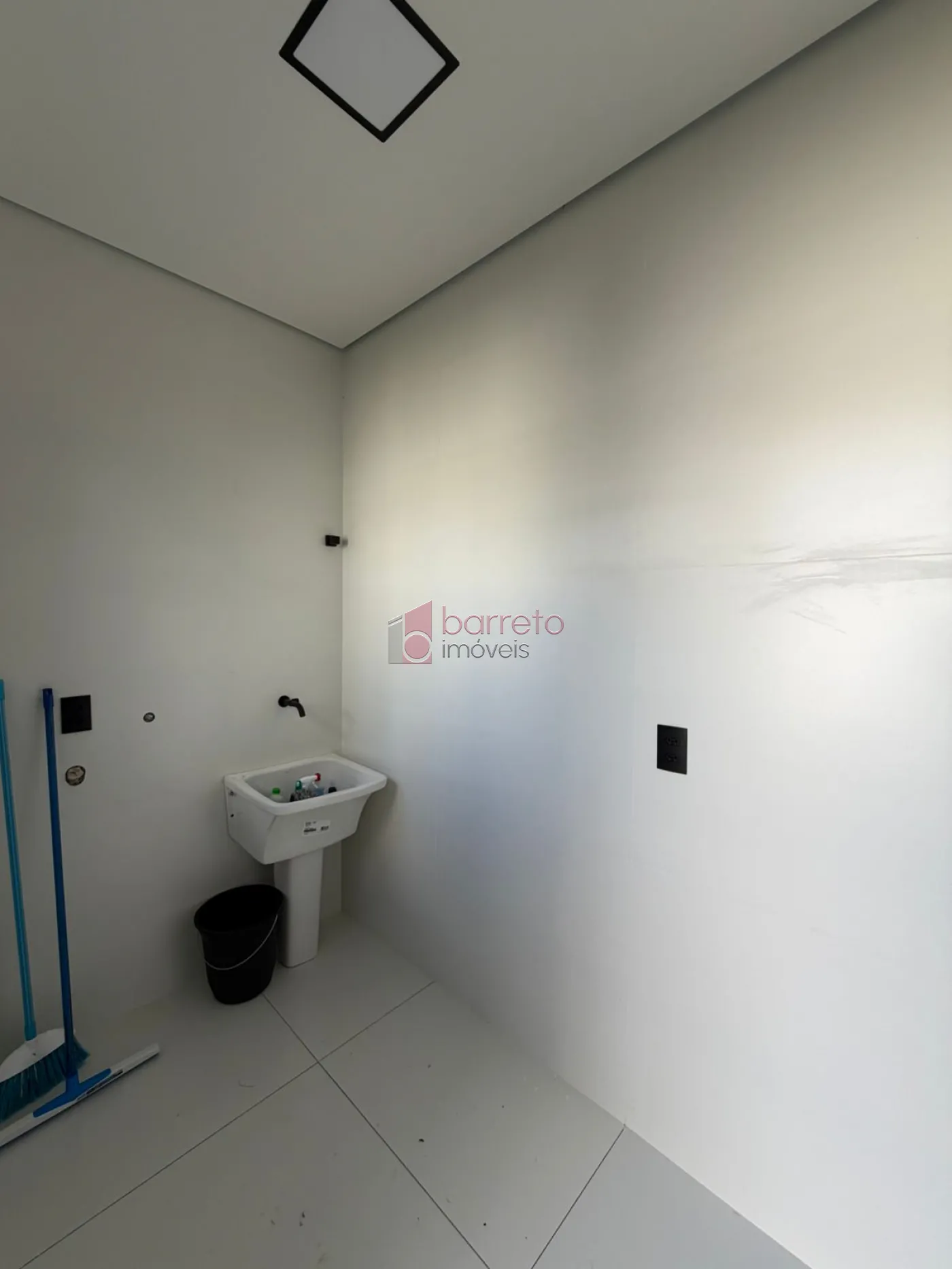 CASA SOBRADO COM 03 SUÍTES À VENDA NO CONDOMÍNIO RESERVA DA MATA – JUNDIAÍ/SP