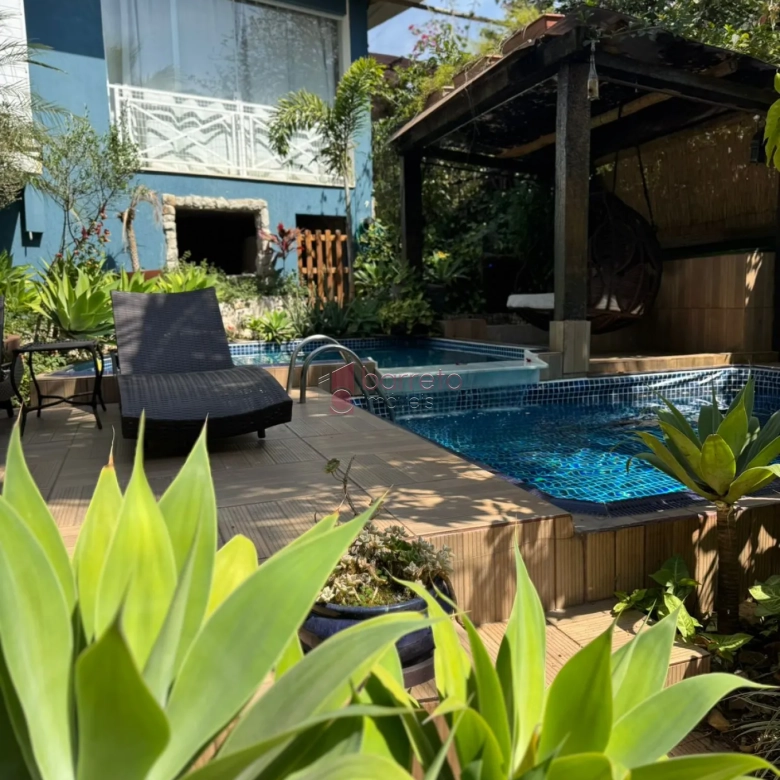 CASA À VENDA NO CONDOMÍNIO PORTAL DO PARAÍSO 2 EM JUNDIAÍ/SP
