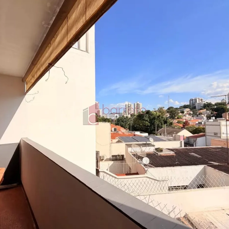 CASA À VENDA NO BAIRRO BELA VISTA EM JUNDIAÍ/SP