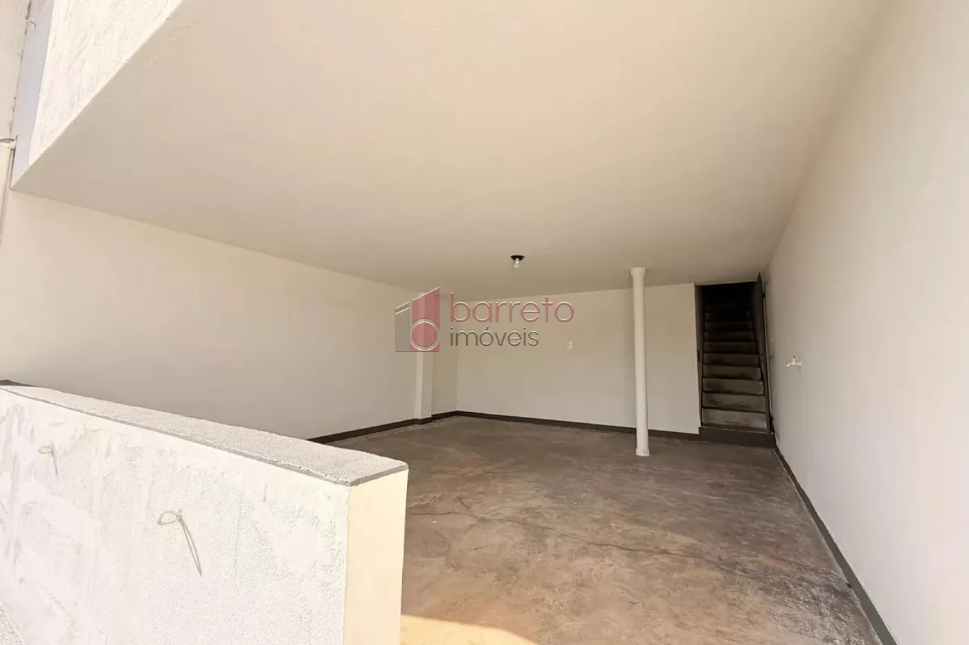 CASA À VENDA NO BAIRRO BELA VISTA EM JUNDIAÍ/SP