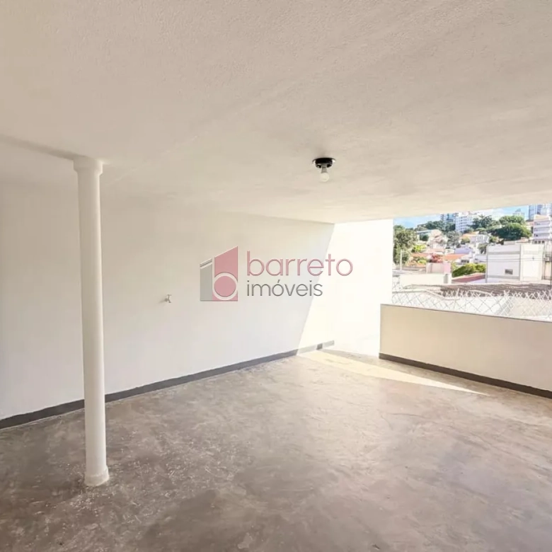 CASA À VENDA NO BAIRRO BELA VISTA EM JUNDIAÍ/SP