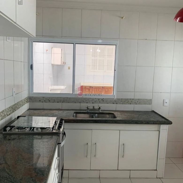 CASA À VENDA NO BAIRRO CIDADE LUÍZA EM JUNDIAÍ/SP