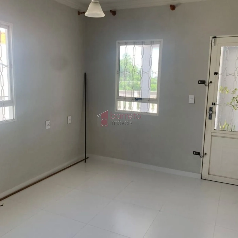 CASA À VENDA NO BAIRRO CIDADE LUÍZA EM JUNDIAÍ/SP