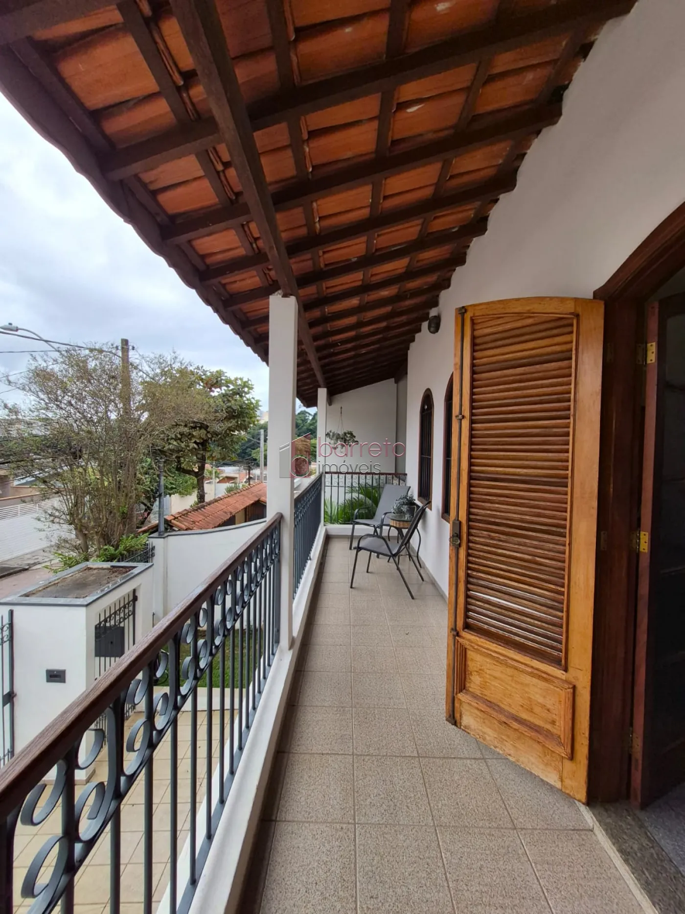 CASA COM  03 DORMITÓRIOS À VENDA NO BAIRRO JARDIM DA FONTE EM JUNDIAÍ/SP