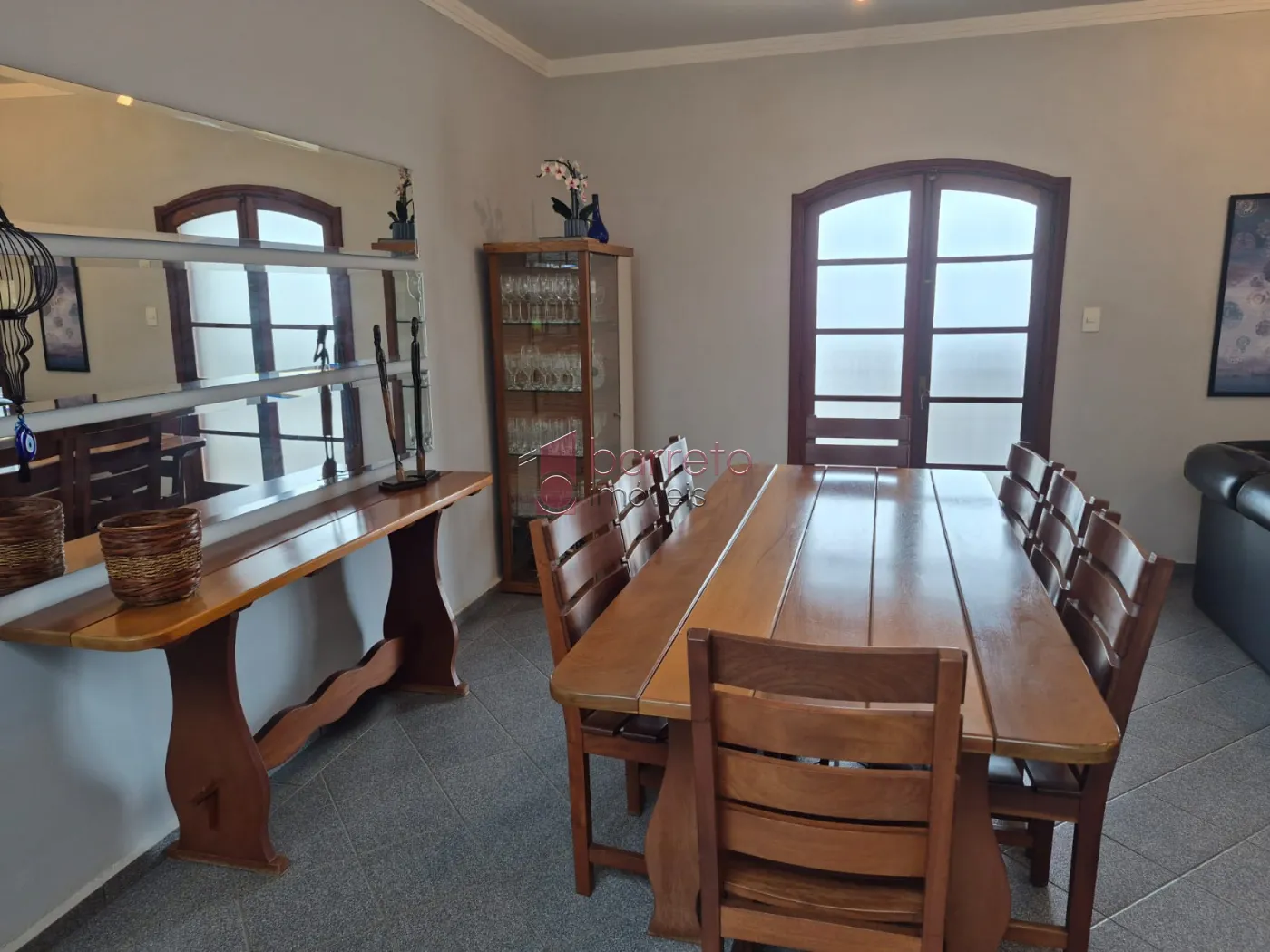 CASA COM  03 DORMITÓRIOS À VENDA NO BAIRRO JARDIM DA FONTE EM JUNDIAÍ/SP