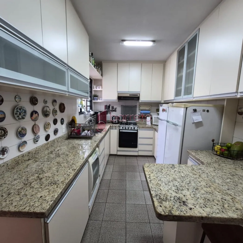 CASA COM  03 DORMITÓRIOS À VENDA NO BAIRRO JARDIM DA FONTE EM JUNDIAÍ/SP