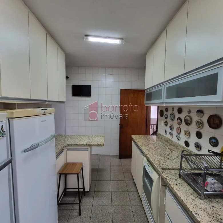 CASA COM  03 DORMITÓRIOS À VENDA NO BAIRRO JARDIM DA FONTE EM JUNDIAÍ/SP