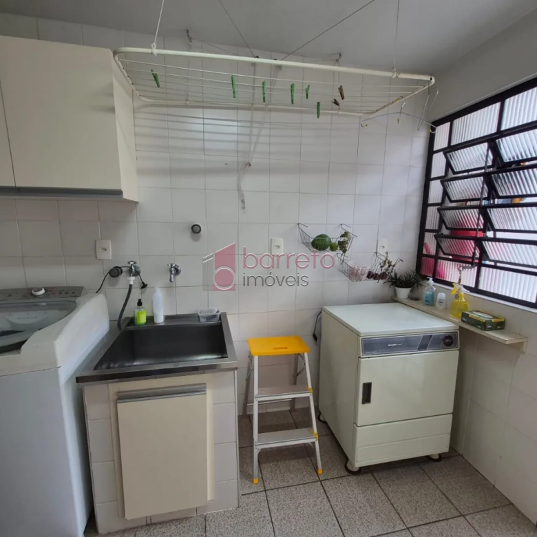 CASA COM  03 DORMITÓRIOS À VENDA NO BAIRRO JARDIM DA FONTE EM JUNDIAÍ/SP