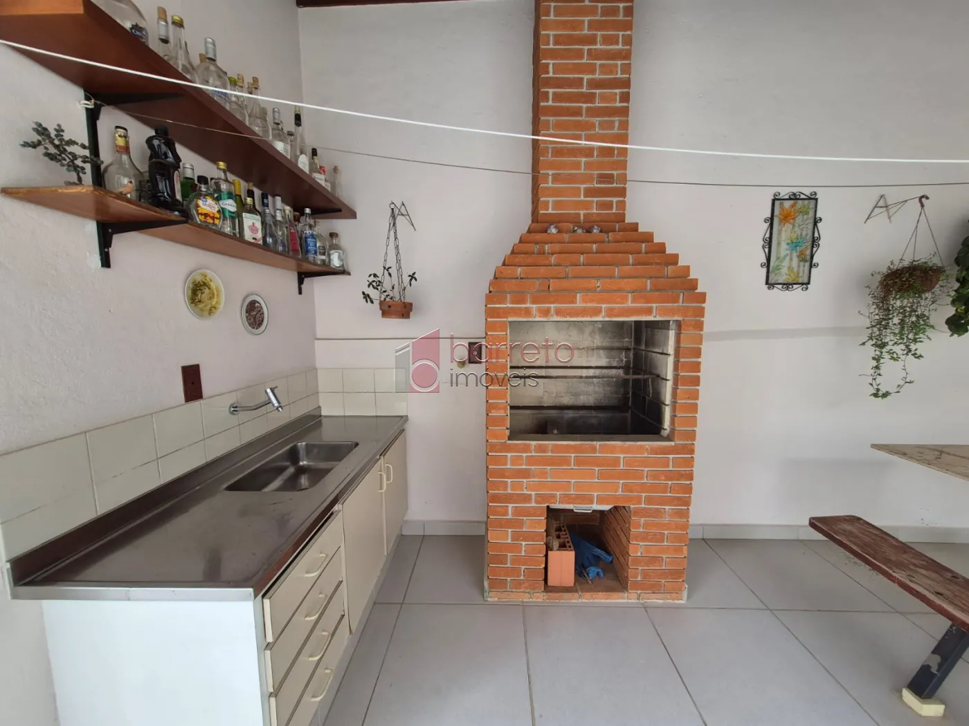 CASA COM  03 DORMITÓRIOS À VENDA NO BAIRRO JARDIM DA FONTE EM JUNDIAÍ/SP