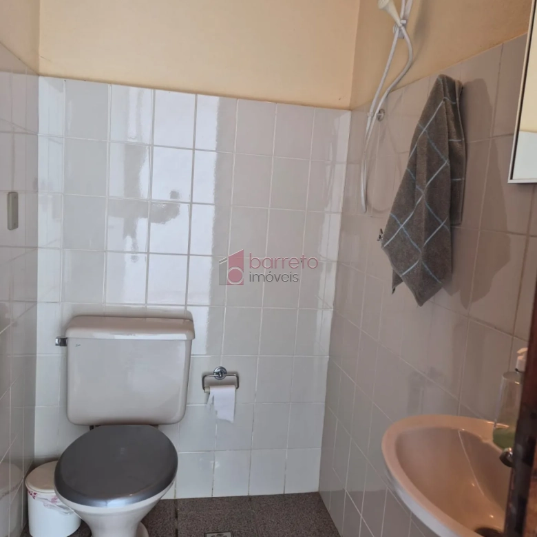 CASA COM  03 DORMITÓRIOS À VENDA NO BAIRRO JARDIM DA FONTE EM JUNDIAÍ/SP