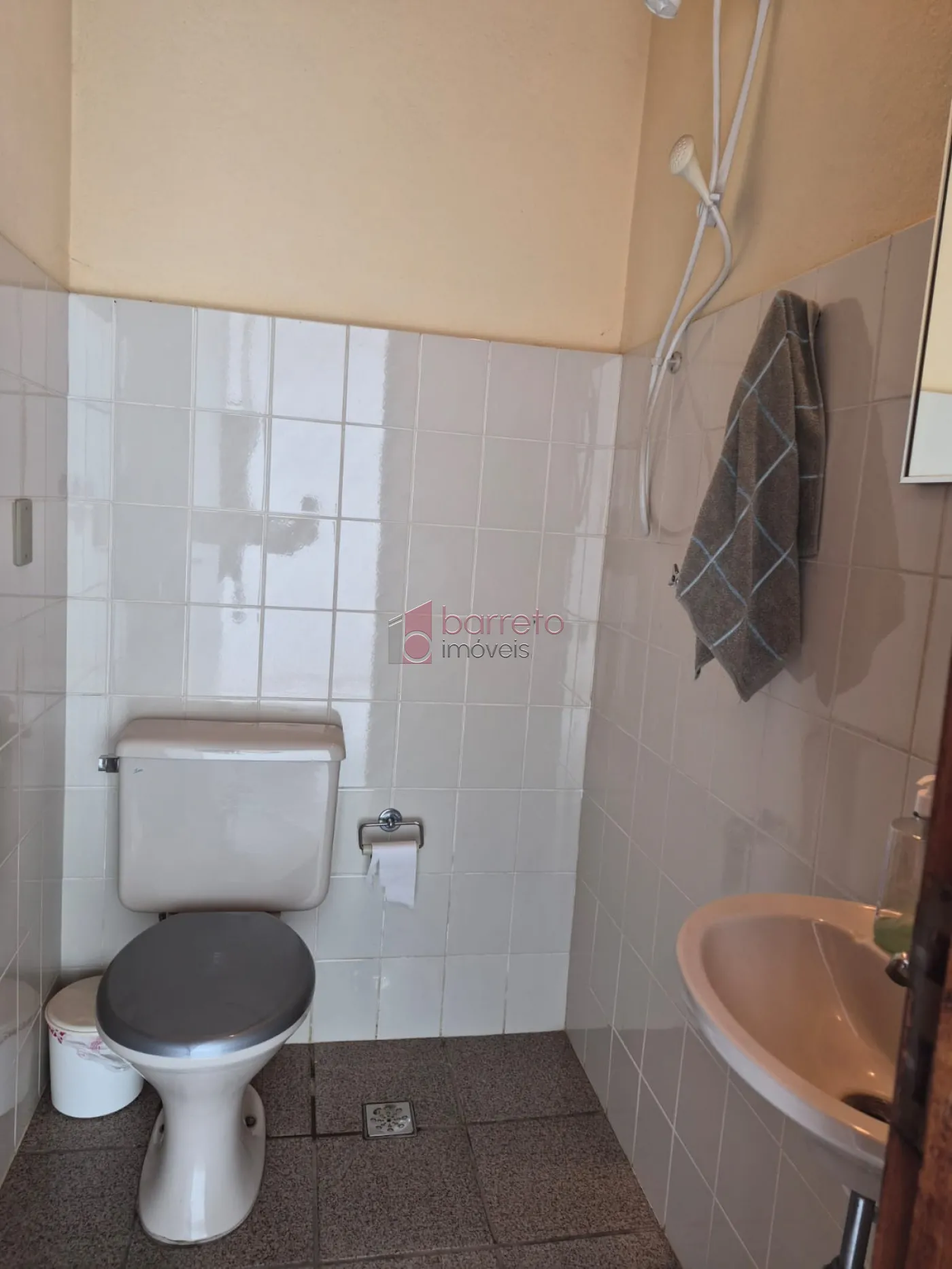 CASA COM  03 DORMITÓRIOS À VENDA NO BAIRRO JARDIM DA FONTE EM JUNDIAÍ/SP