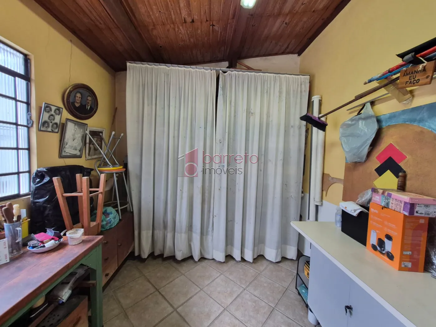 CASA COM  03 DORMITÓRIOS À VENDA NO BAIRRO JARDIM DA FONTE EM JUNDIAÍ/SP