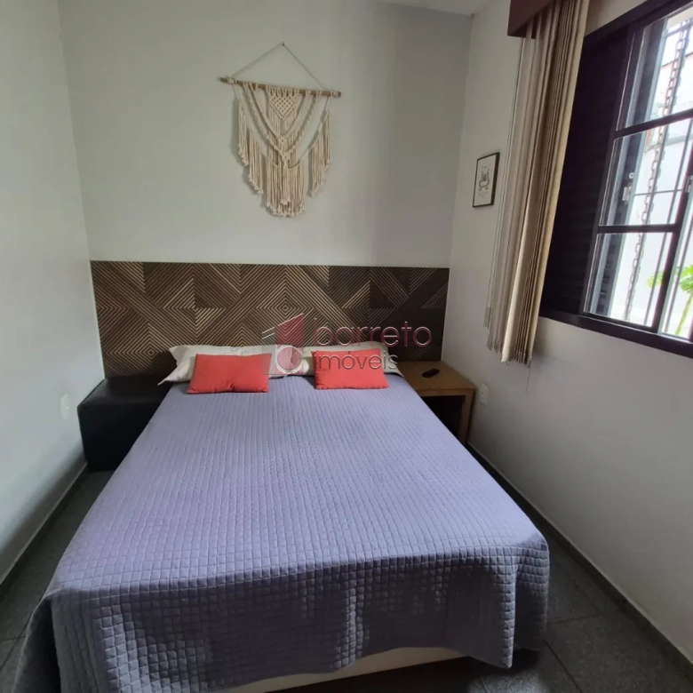 CASA COM  03 DORMITÓRIOS À VENDA NO BAIRRO JARDIM DA FONTE EM JUNDIAÍ/SP