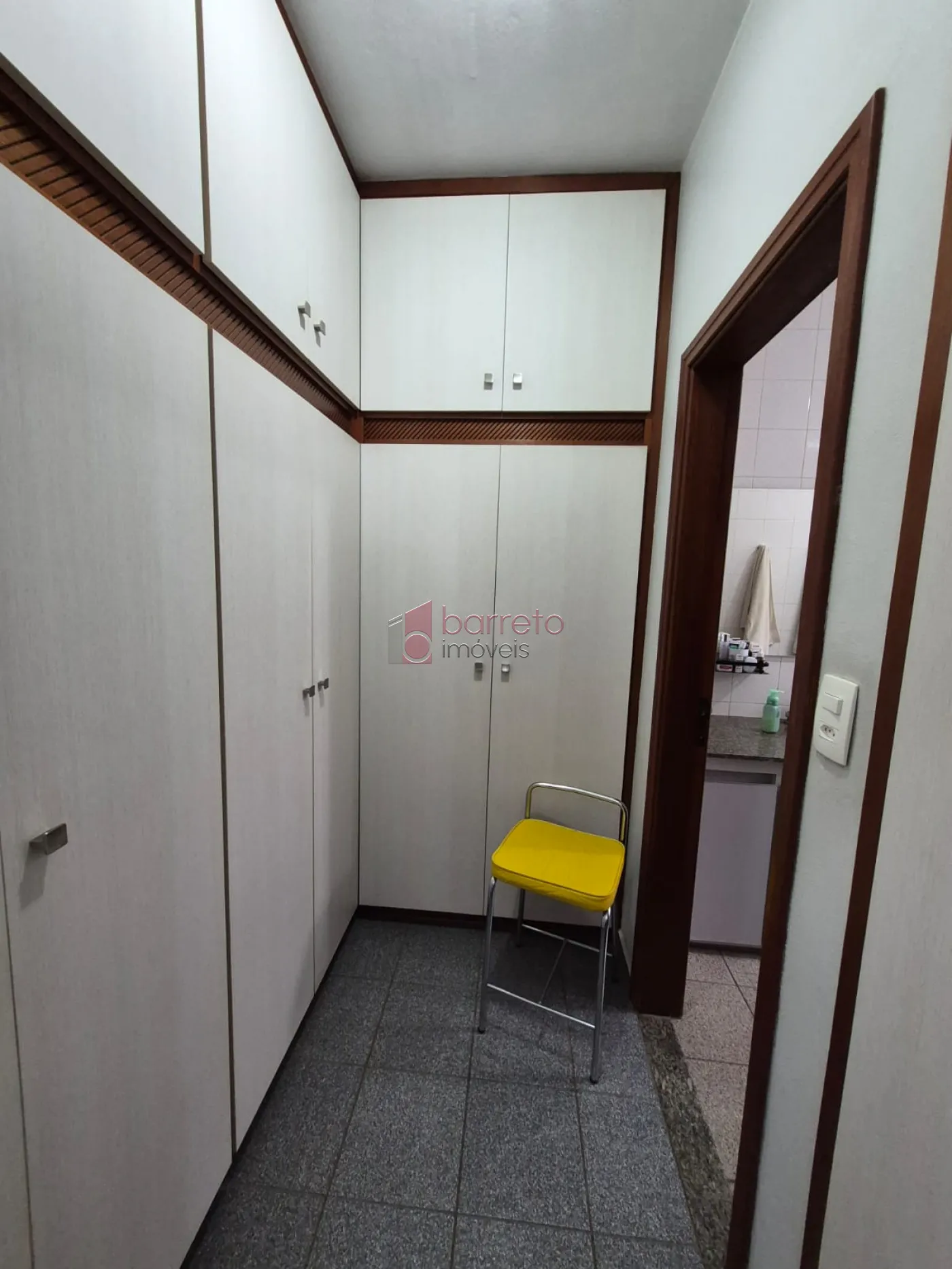 CASA COM  03 DORMITÓRIOS À VENDA NO BAIRRO JARDIM DA FONTE EM JUNDIAÍ/SP