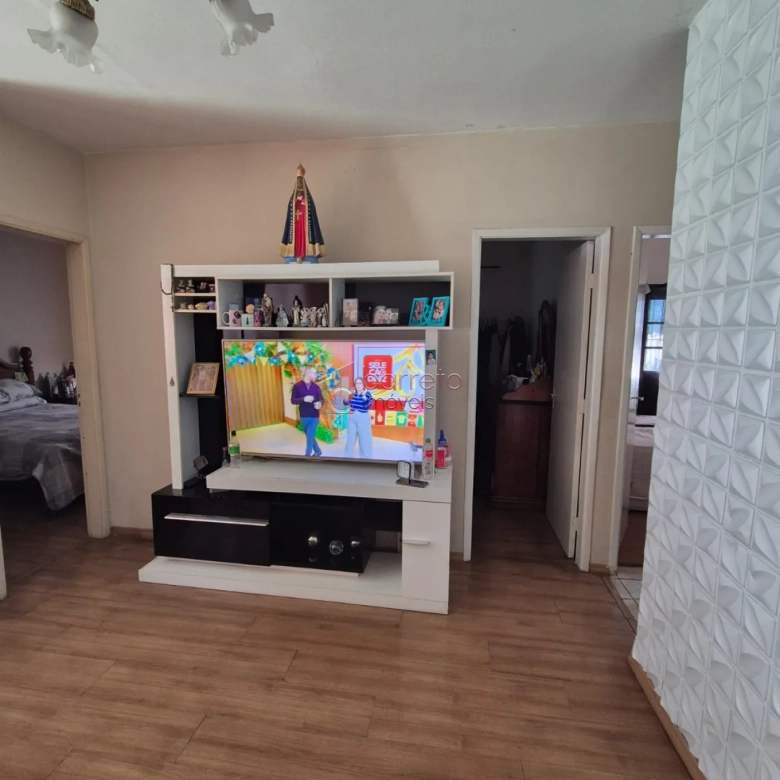 CASA TÉRREA À VENDA NA VILA RIO BRANCO EM JUNDIAÍ/SP