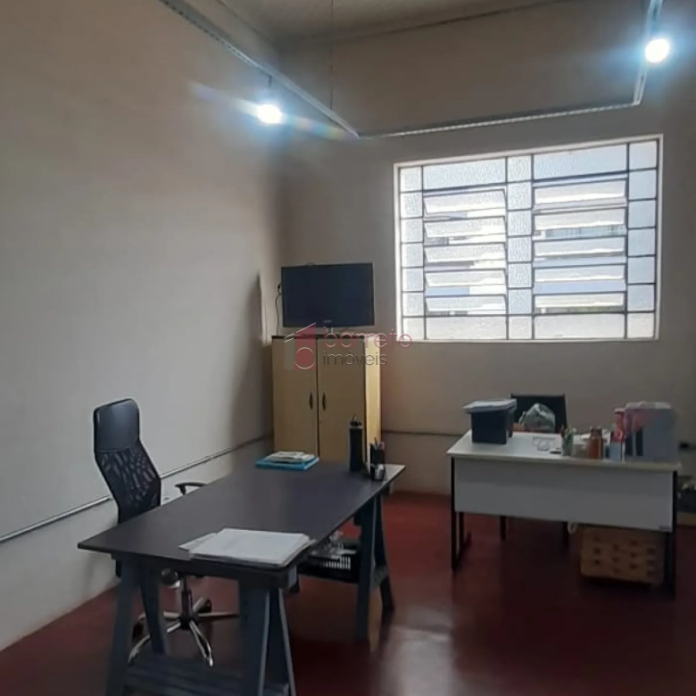 CASA À VENDA NA VILA MARIA LUÍZA EM JUNDIAÍ/SP