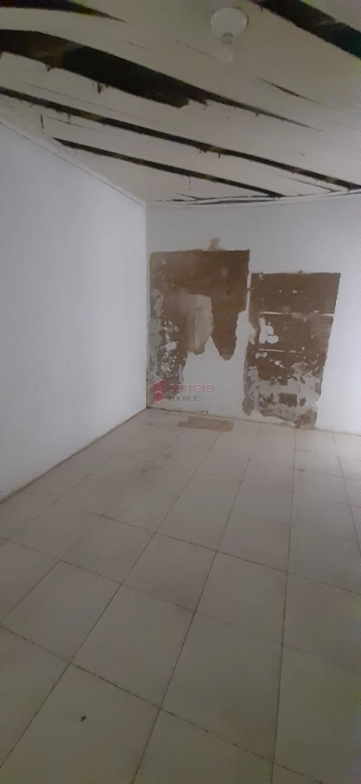 CASA À VENDA NA VILA MARIA LUÍZA EM JUNDIAÍ/SP