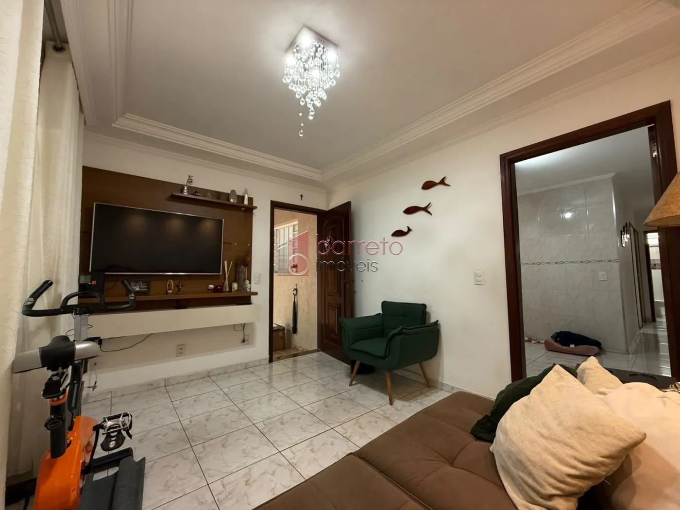 CASA À VENDA NO JARDIM TARUMÃ, JUDIAÍ/SP