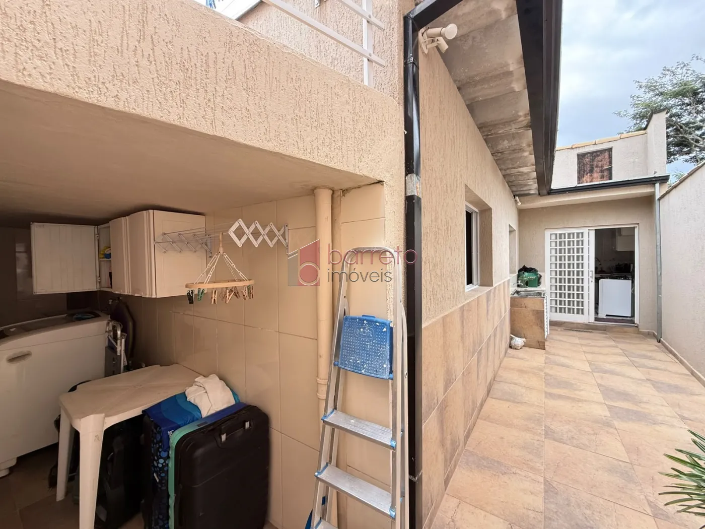 CASA À VENDA NO JARDIM TARUMÃ, JUDIAÍ/SP