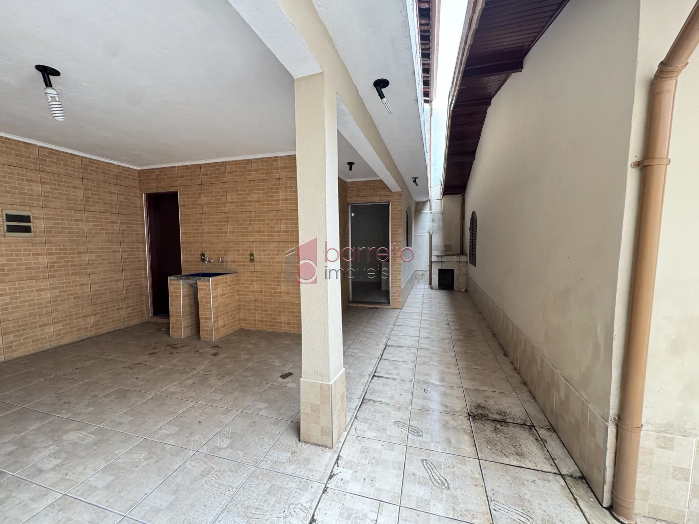 CASA TÉRREA À VENDA NO BAIRRO TORRES DE SÃO JOSÉ EM JUNDIAÍ/SP