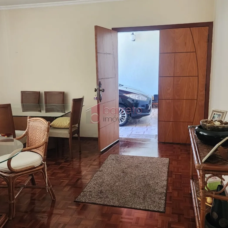 CASA COM 03 QUARTOS À VENDA NO PARQUE DA REPRESA EM JUNDIAÍ/SP