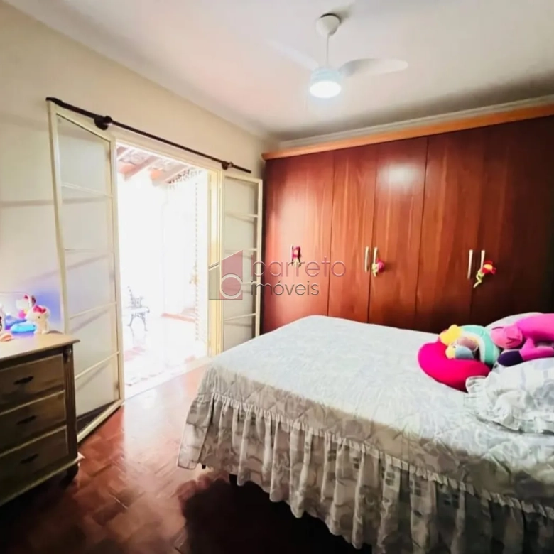 CASA COM 03 QUARTOS À VENDA NO PARQUE DA REPRESA EM JUNDIAÍ/SP