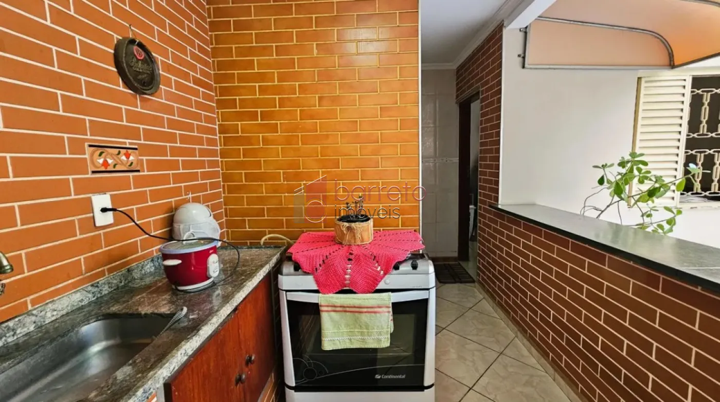 CASA COM 03 QUARTOS À VENDA NO PARQUE DA REPRESA EM JUNDIAÍ/SP