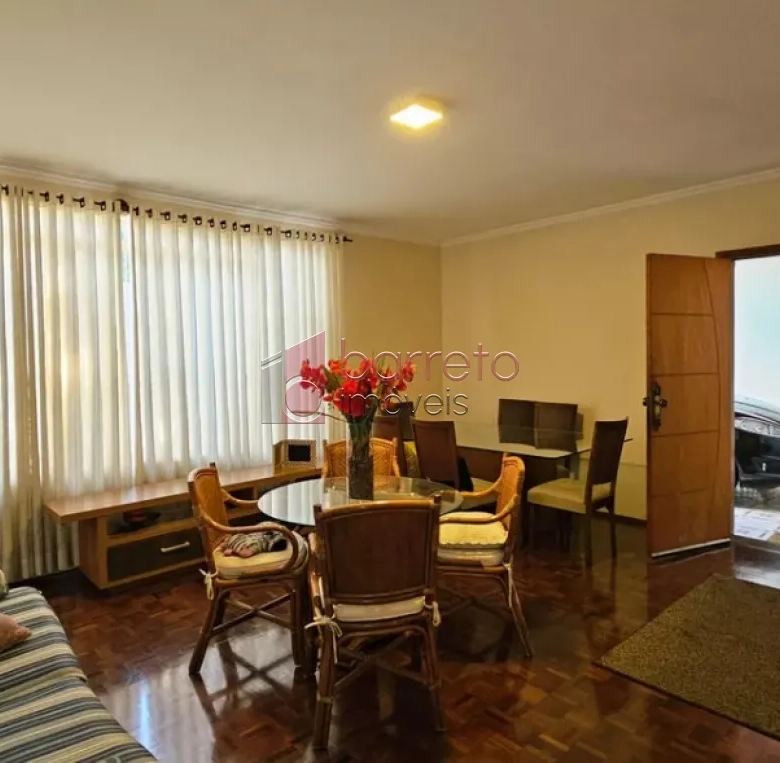 CASA COM 03 QUARTOS À VENDA NO PARQUE DA REPRESA EM JUNDIAÍ/SP