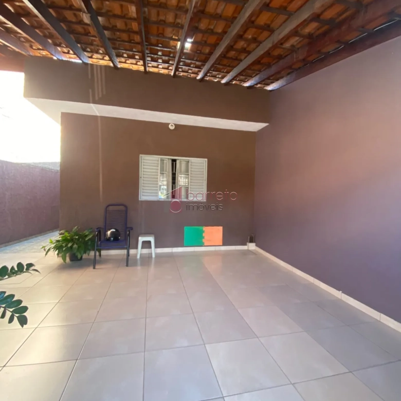 CASA À VENDA NO JARDIM TULIPAS EM JUNDIAÍ/SP