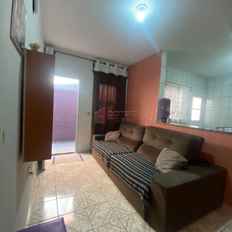 CASA À VENDA NO JARDIM TULIPAS EM JUNDIAÍ/SP