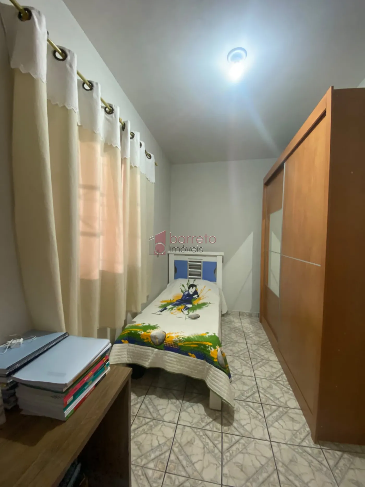 CASA À VENDA NO JARDIM TULIPAS EM JUNDIAÍ/SP