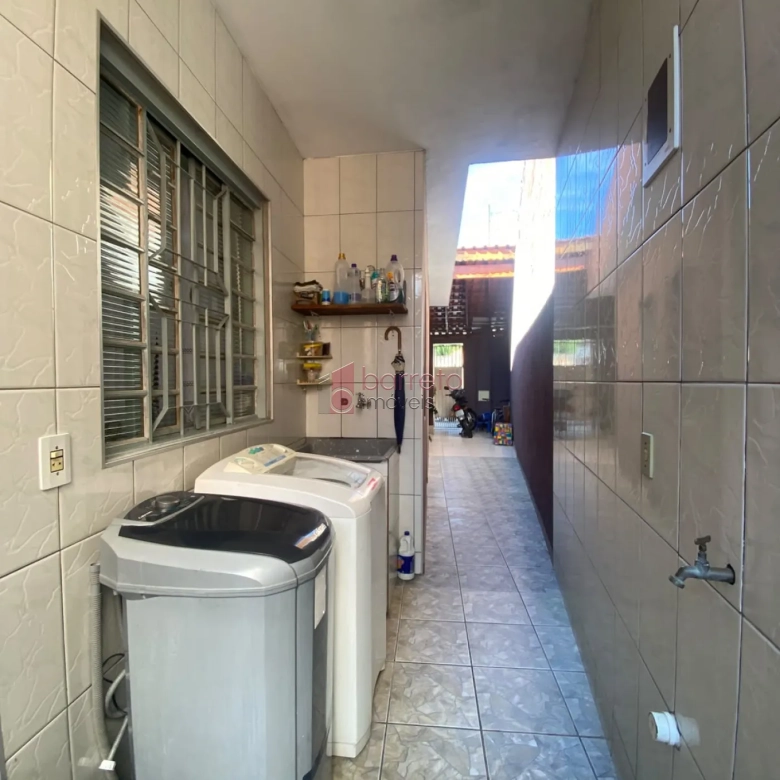 CASA À VENDA NO JARDIM TULIPAS EM JUNDIAÍ/SP