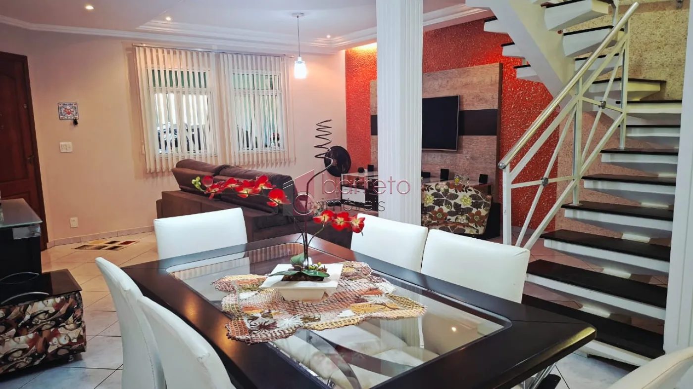 CASA À VENDA NO JARDIM SARAPIRANGA – MEDEIROS – JUNDIAÍ/SP