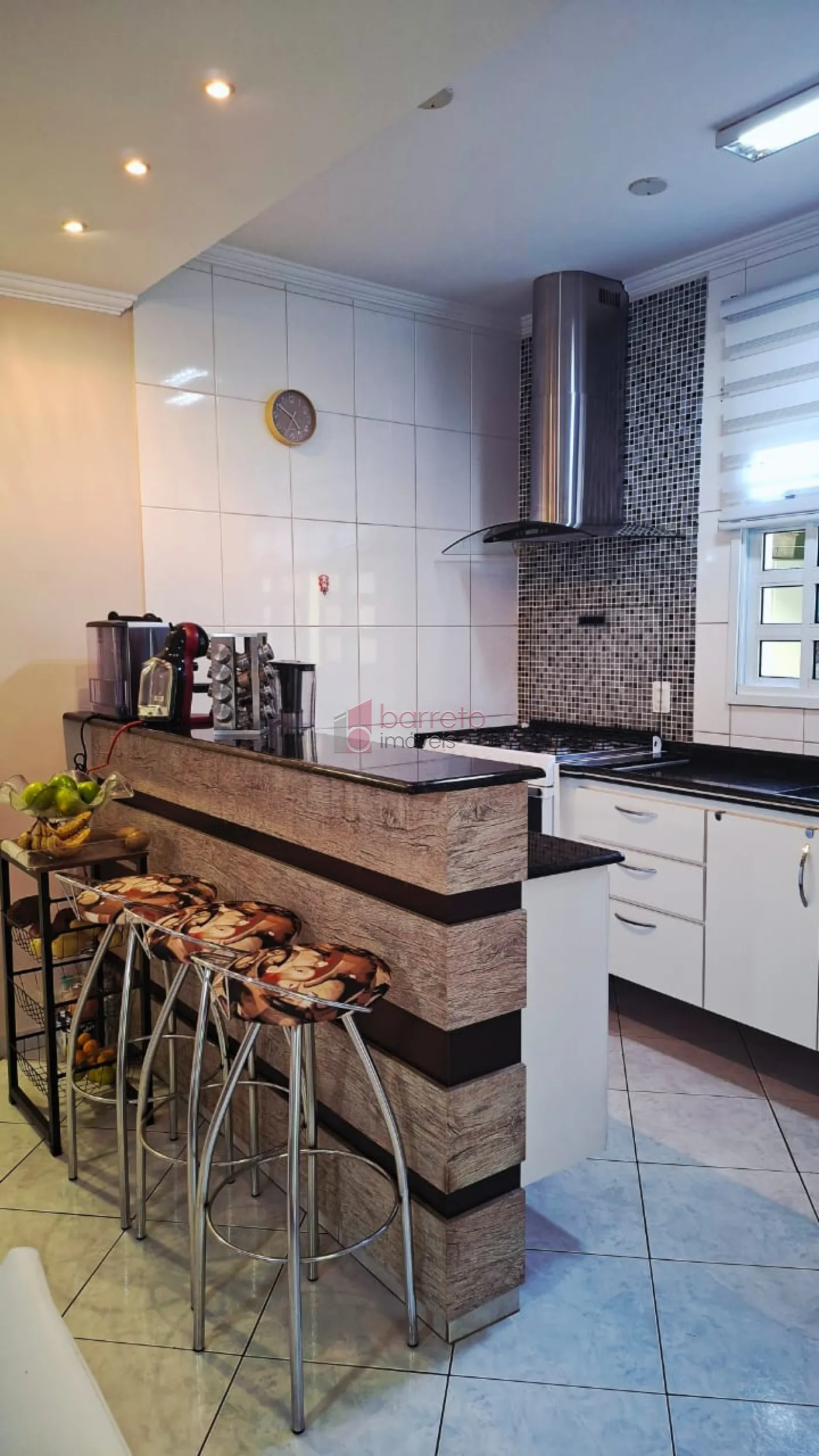CASA À VENDA NO JARDIM SARAPIRANGA – MEDEIROS – JUNDIAÍ/SP