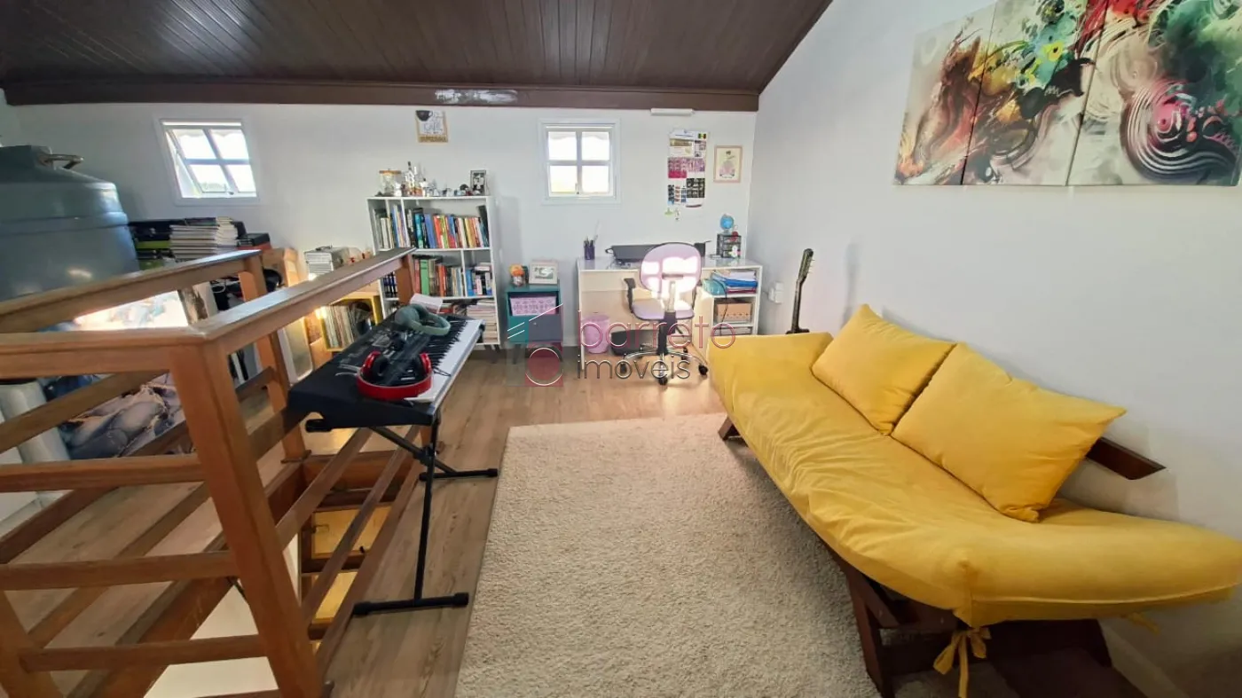 CASA À VENDA NO JARDIM SARAPIRANGA – MEDEIROS – JUNDIAÍ/SP