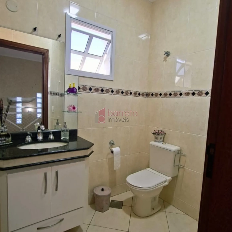 CASA À VENDA NO JARDIM SARAPIRANGA – MEDEIROS – JUNDIAÍ/SP