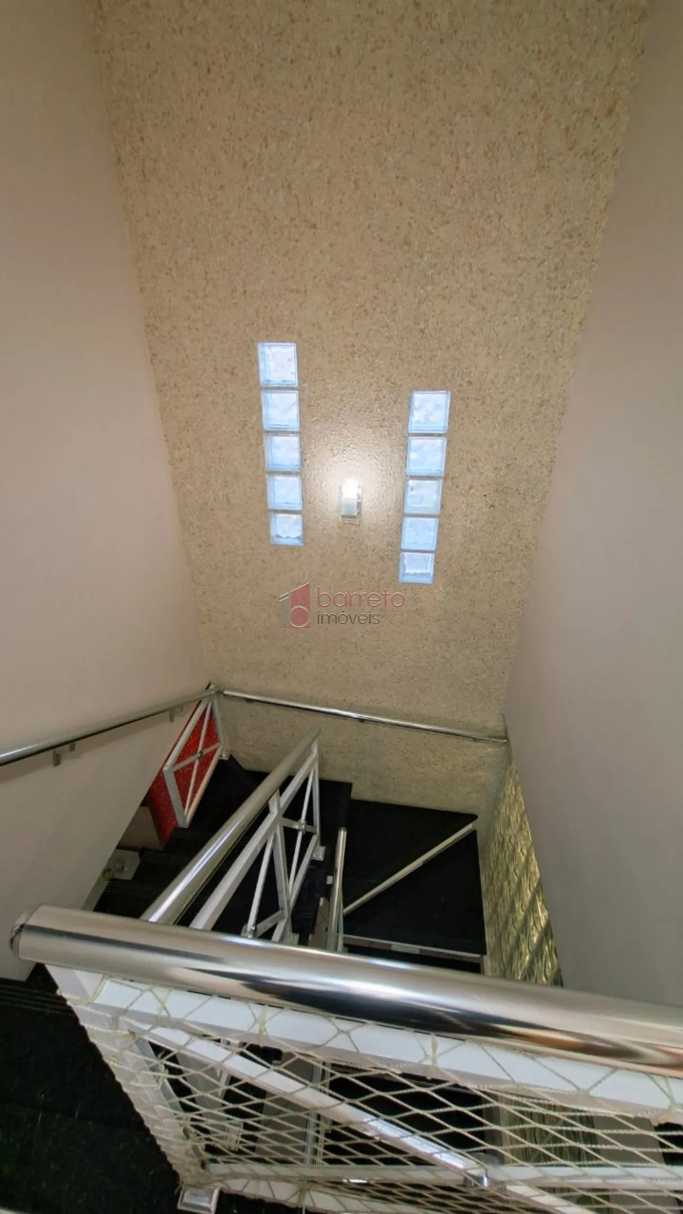 CASA À VENDA NO JARDIM SARAPIRANGA – MEDEIROS – JUNDIAÍ/SP