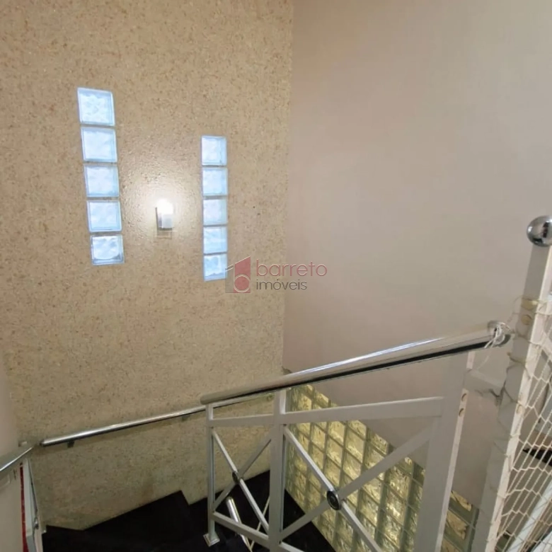 CASA À VENDA NO JARDIM SARAPIRANGA – MEDEIROS – JUNDIAÍ/SP