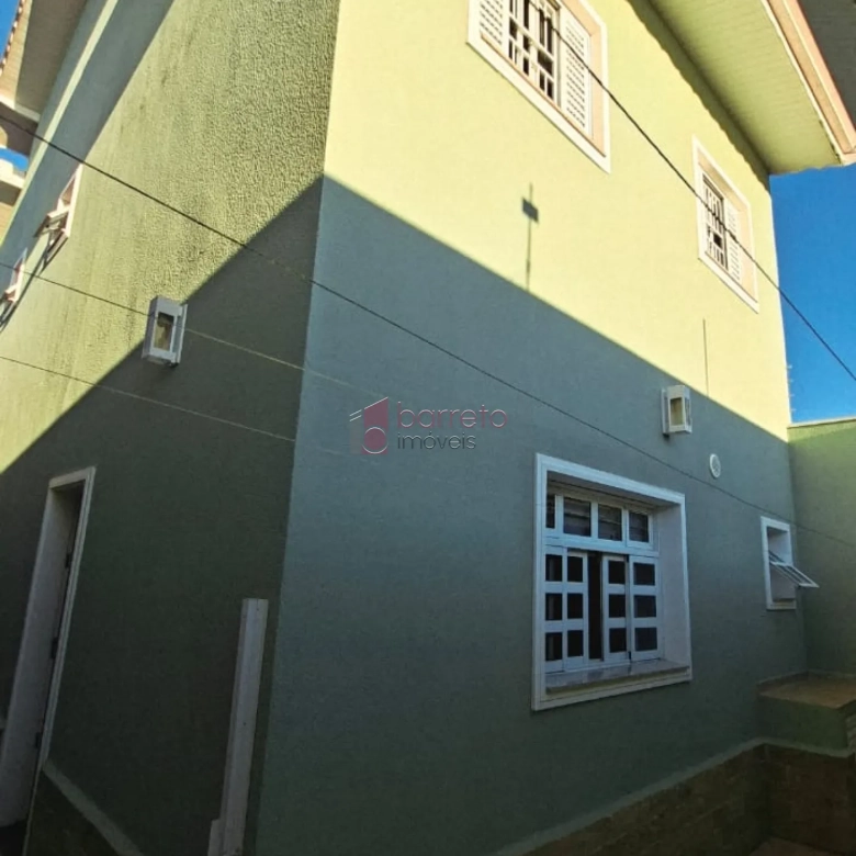 CASA À VENDA NO JARDIM SARAPIRANGA – MEDEIROS – JUNDIAÍ/SP