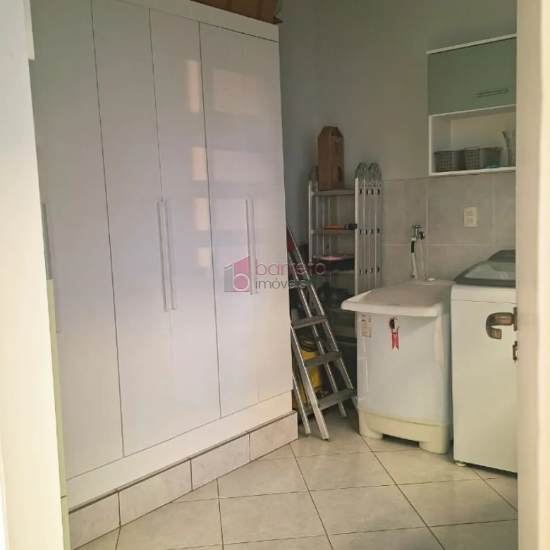 CASA À VENDA NO JARDIM SARAPIRANGA – MEDEIROS – JUNDIAÍ/SP