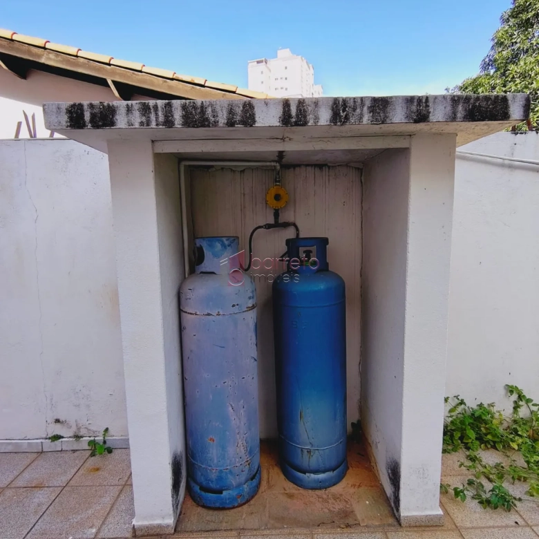 CASA À VENDA NO BAIRRO TORRES DE SÃO JOSÉ – JUNDIAÍ/SP