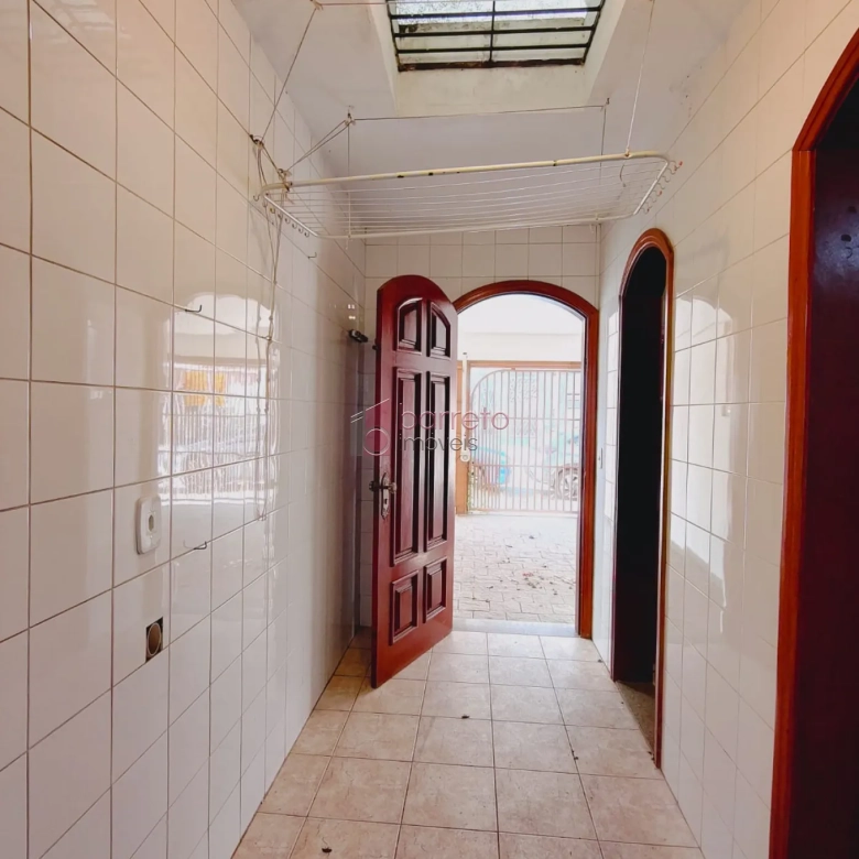 CASA À VENDA NO BAIRRO TORRES DE SÃO JOSÉ – JUNDIAÍ/SP