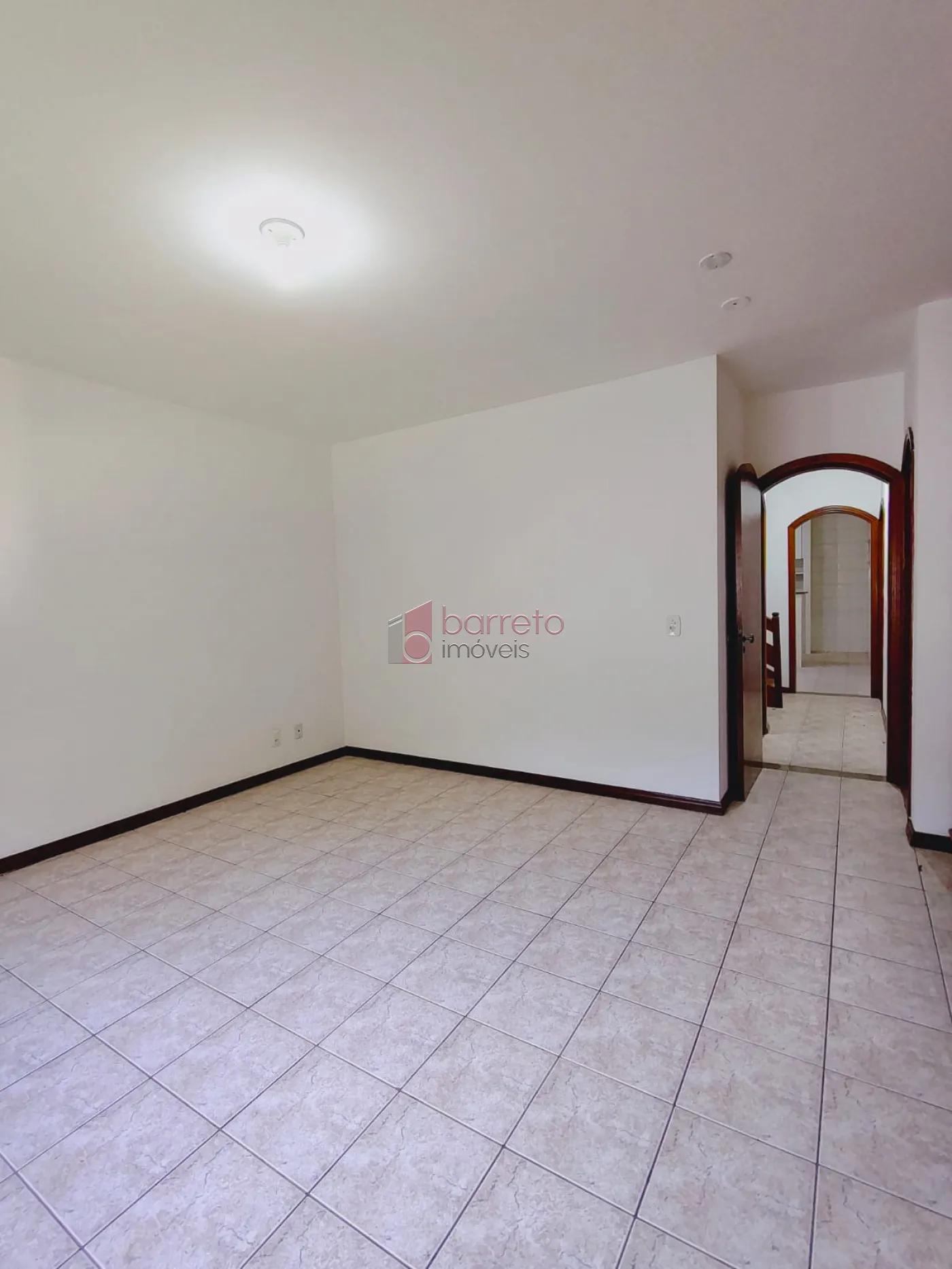 CASA À VENDA NO BAIRRO TORRES DE SÃO JOSÉ – JUNDIAÍ/SP