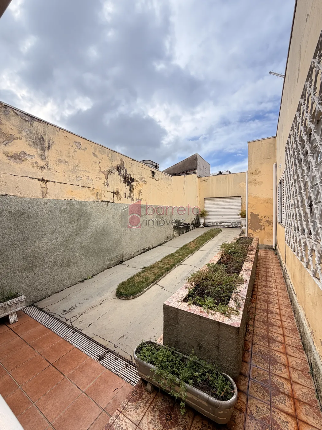 CASA TÉRREA À VENDA – 02 QUARTOS – PONTE SÃO JOÃO – JUNDIAÍ/SP