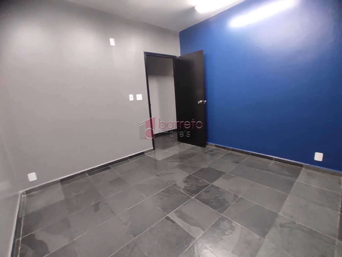 SOBRADO COMERCIAL PARA LOCAÇÃO CENTRO – JUNDIAÍ/SP