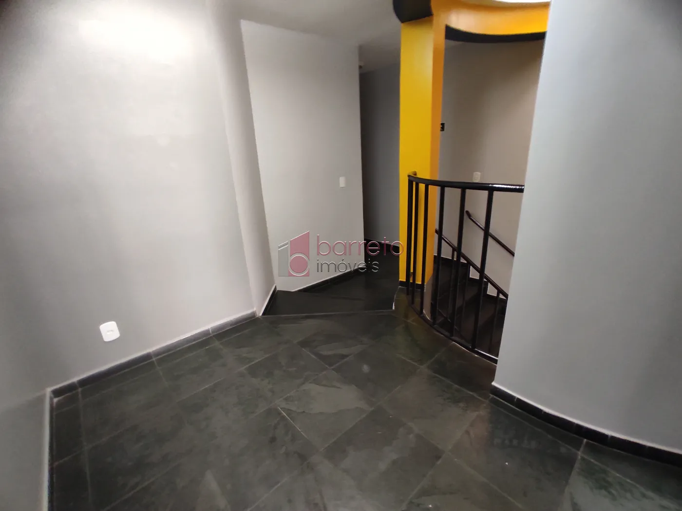 SOBRADO COMERCIAL PARA LOCAÇÃO CENTRO – JUNDIAÍ/SP