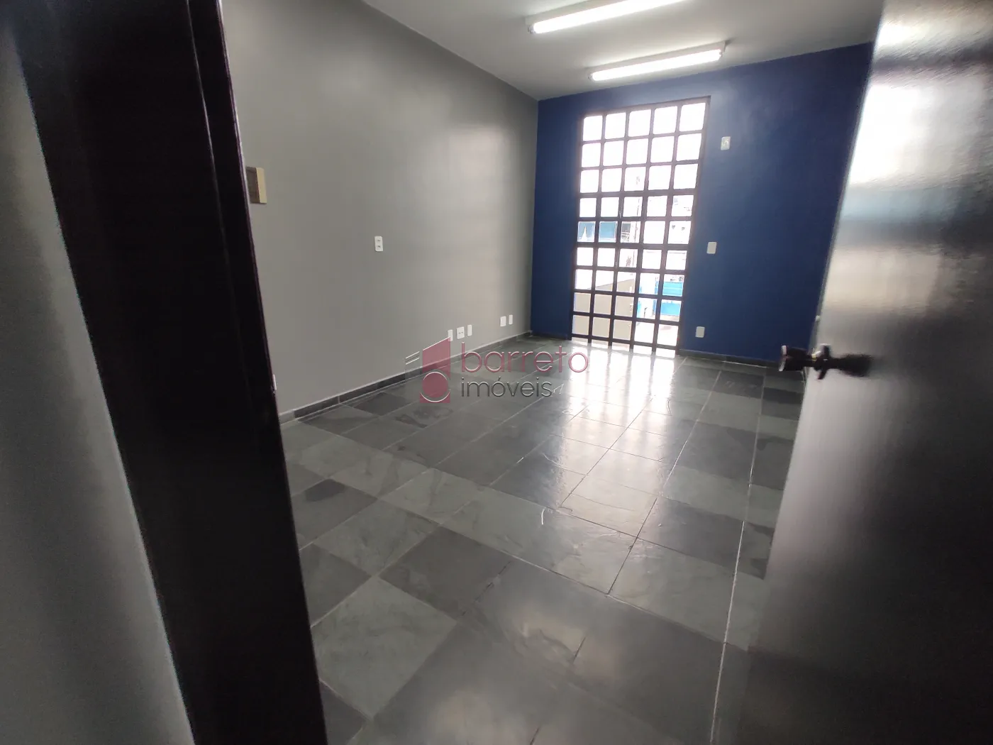 SOBRADO COMERCIAL PARA LOCAÇÃO CENTRO – JUNDIAÍ/SP