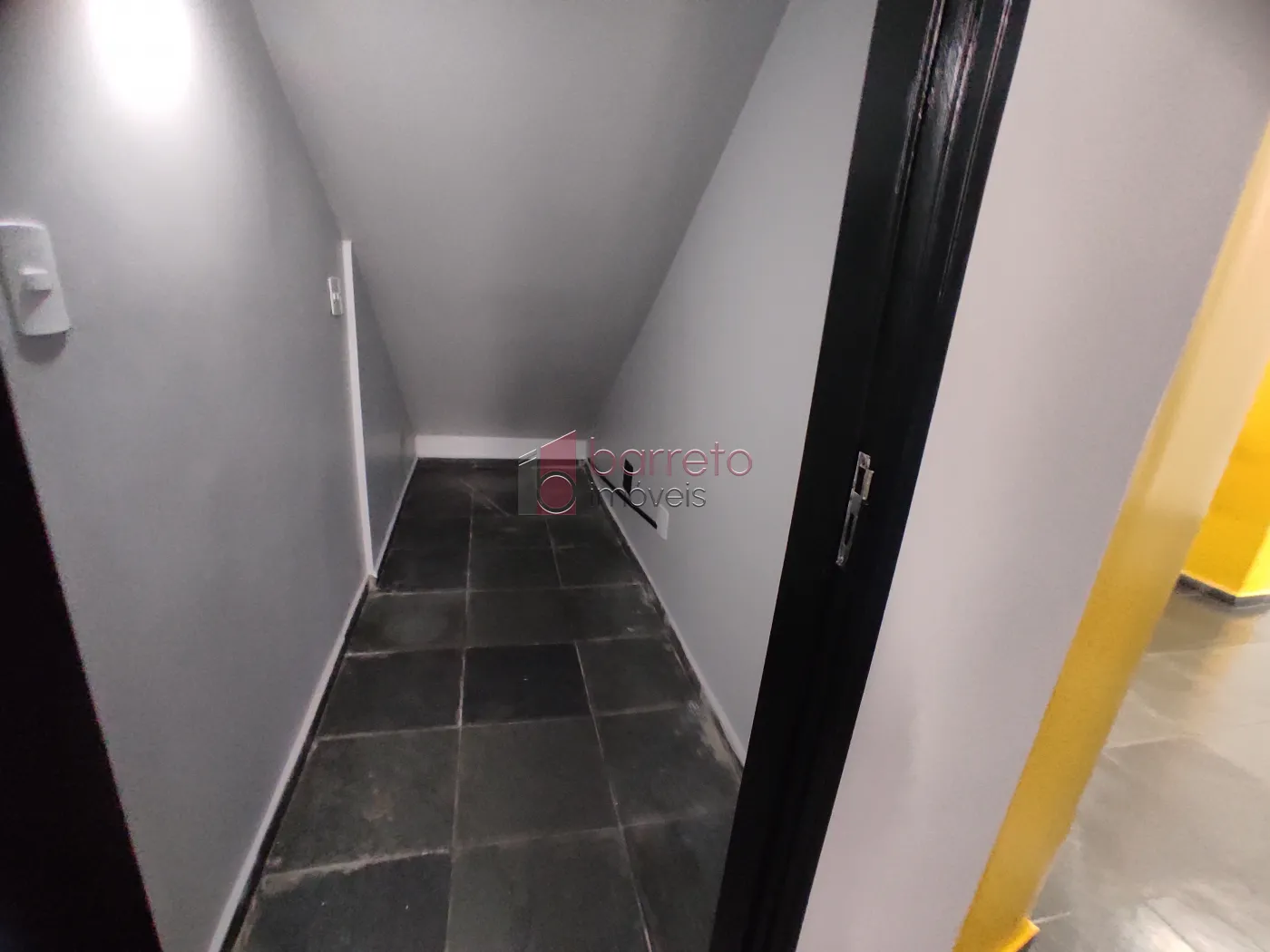SOBRADO COMERCIAL PARA LOCAÇÃO CENTRO – JUNDIAÍ/SP