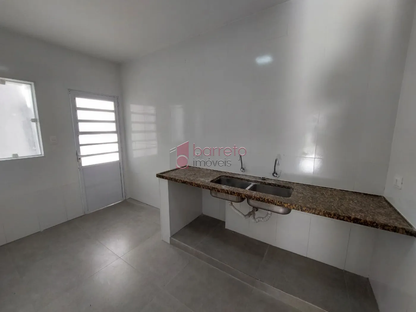 SOBRADO COMERCIAL PARA LOCAÇÃO NA VILA MUNICIPAL – JUNDIAÍ/SP